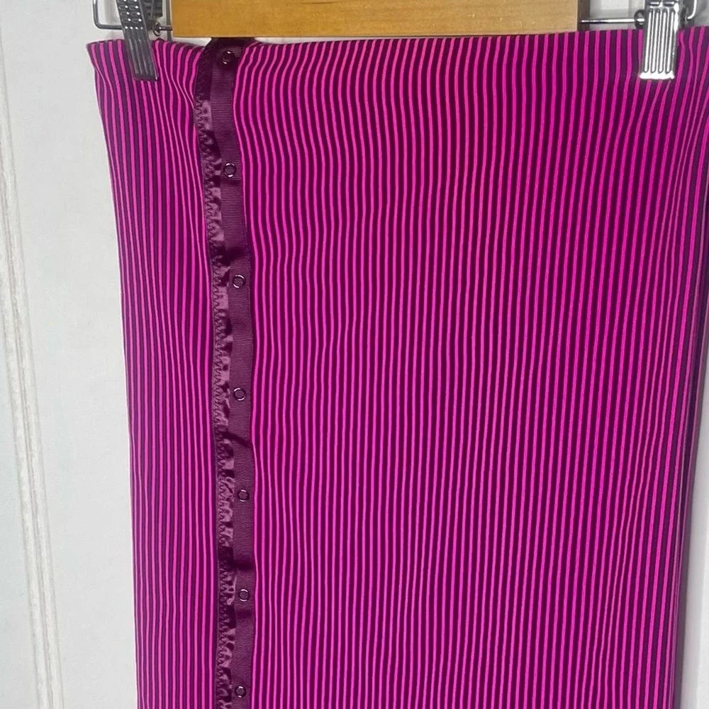 Lululemon Vinyasa Scarf Luon Light Hyper Stripe Raspberry Glo Pink Purple 466